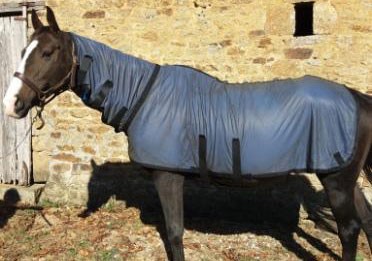 Herbb «Body Hugger» Mouche Couverture